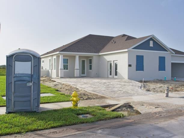 Best Porta potty rental near me  in Edgewater, MD